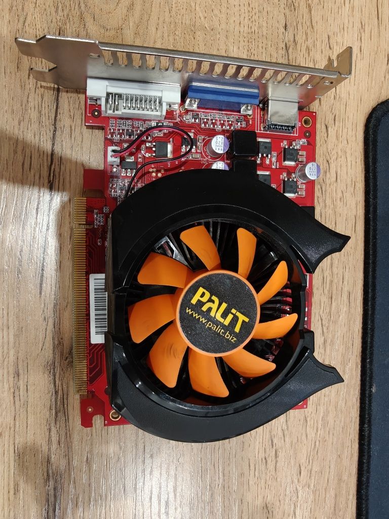 Видеокарта GT240