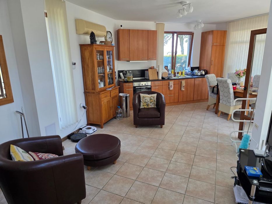 Продава се Къща в Каблешково - 160 кв.м за 1500 €/кв.м - Снимка #6