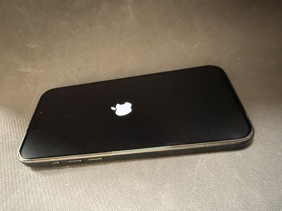 iPhone 15 Pro Max 256gb / с дефект