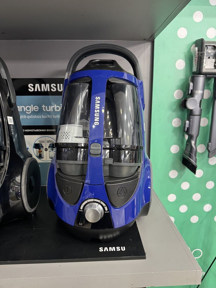 Пылесос Samsung VCC8816V36/UZ