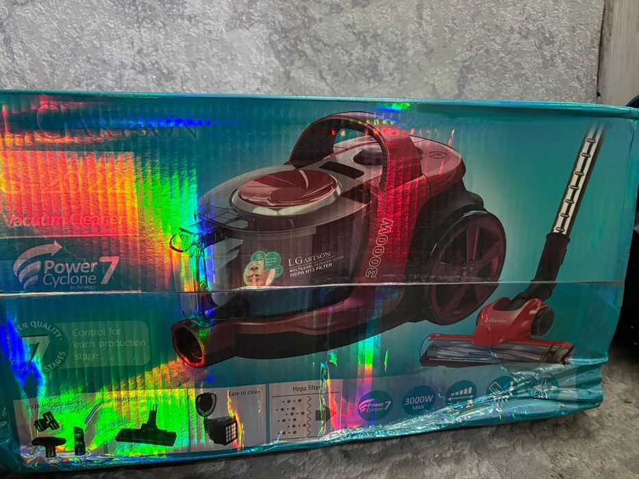 Пылесос сатылады срочна ноп новый