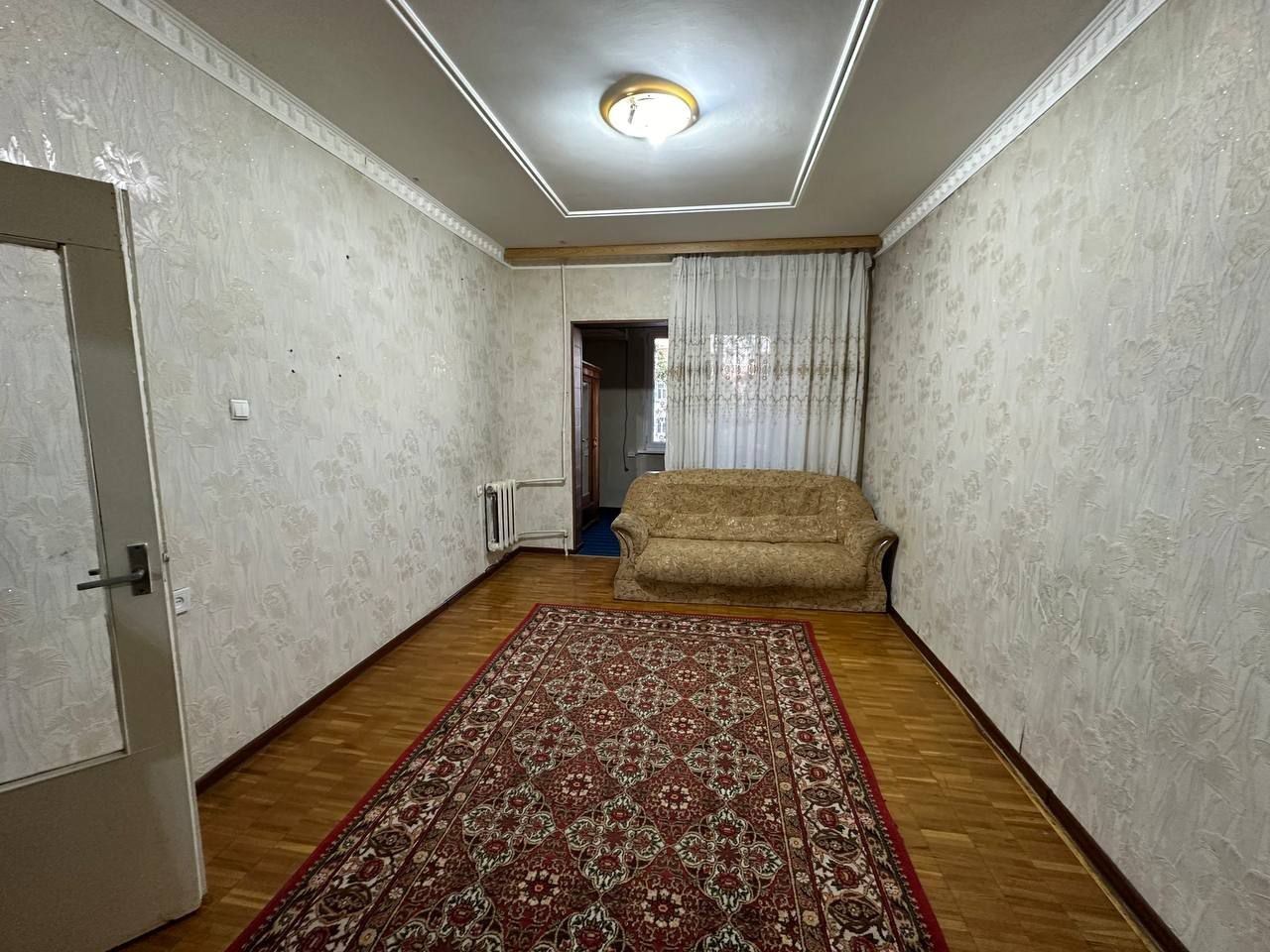 Юнусабад 10 квартал сдается 1 комнатная квартира