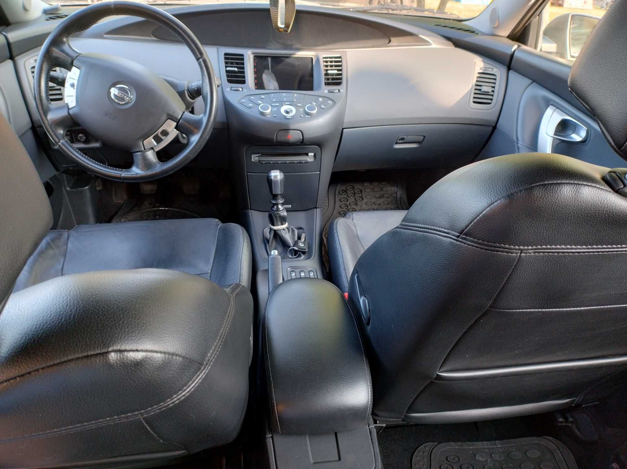 Nissan Primera P12