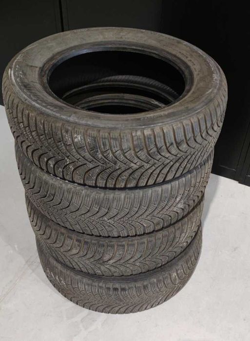 4 броя 185/65 R15 88T зимни гуми Hankook Winter i*cept RS2, 3219, 5мм