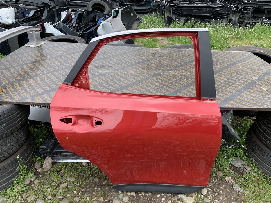 Врата Kia X-CEED