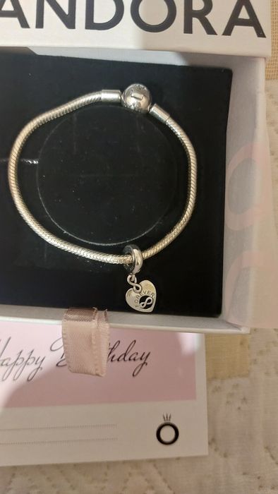 Продавам гривна пандора