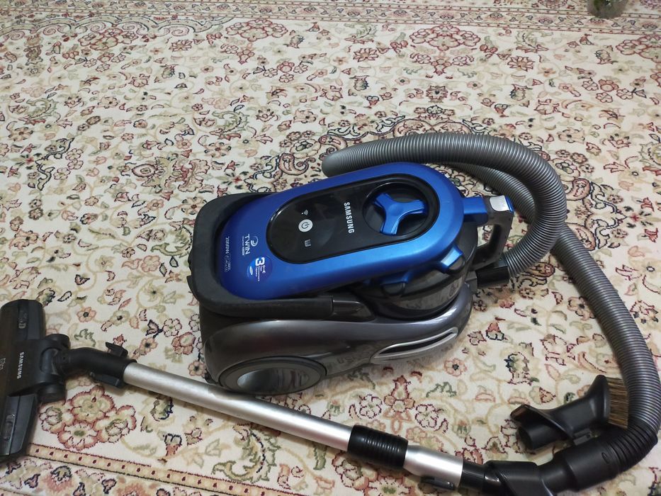 Продам пылесос Samsung