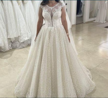 Rochie mireasa Vladiyan