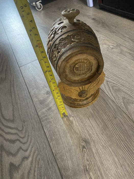 Дървен сувенир буренце антика