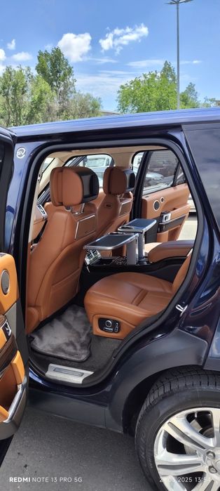 Range rover 4.4 svo autobiography avariat doar pentru piese