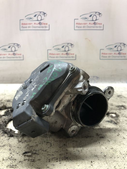 clapeta acceleratie audi a4 b8 2.0 2014