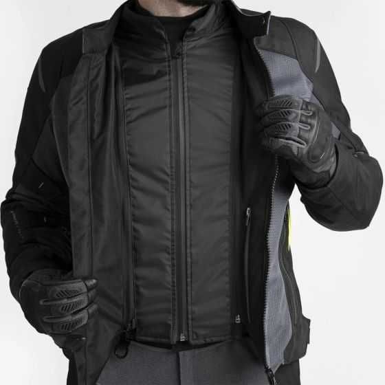 Текстилно мото яке SHIMA RUSH Black ,4 сеозна,всички протектори