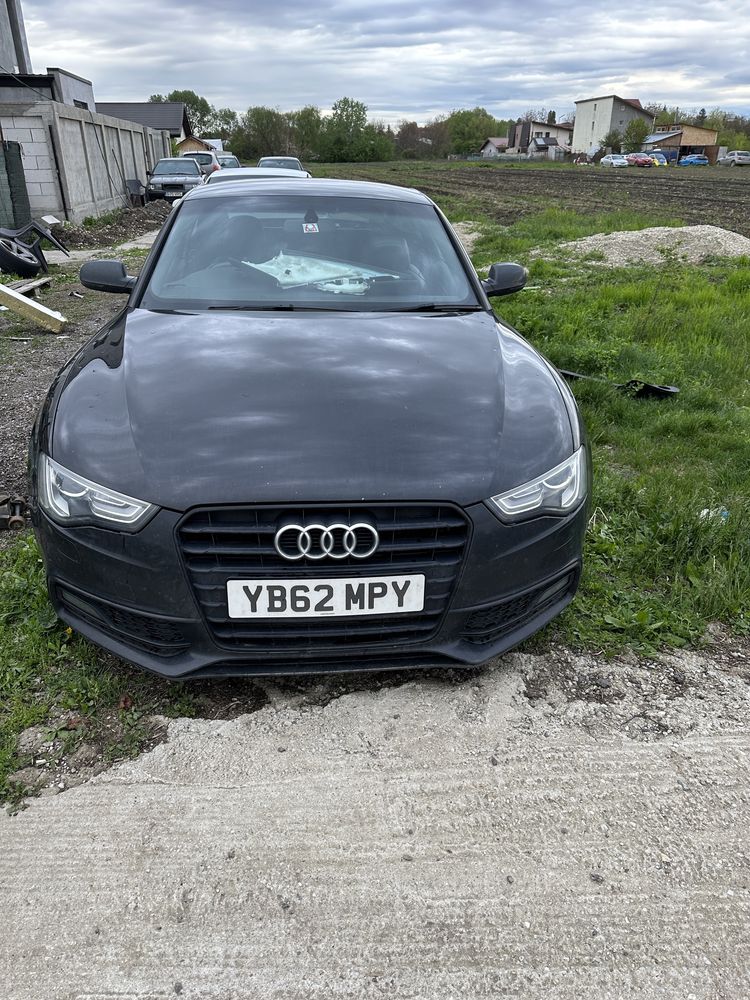 Dezmembrez Audi A5 2.0 CGLC