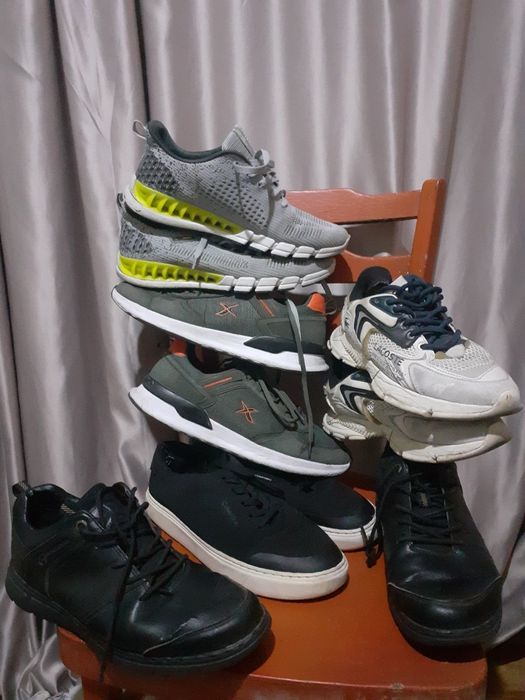 Продам кроссовки и обувь ботинки мужские разные недорого