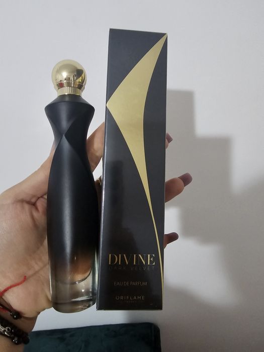 Parfum Divine Dark Velvet