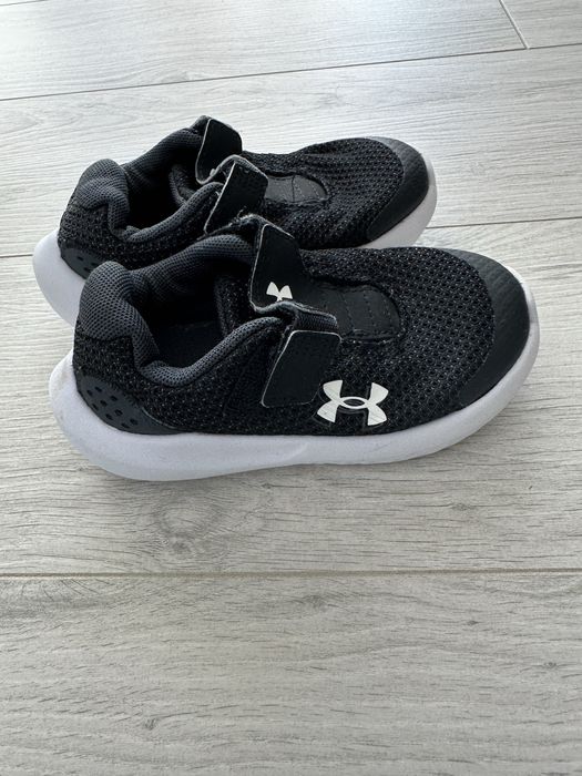 Adidas Under Armour, Nike