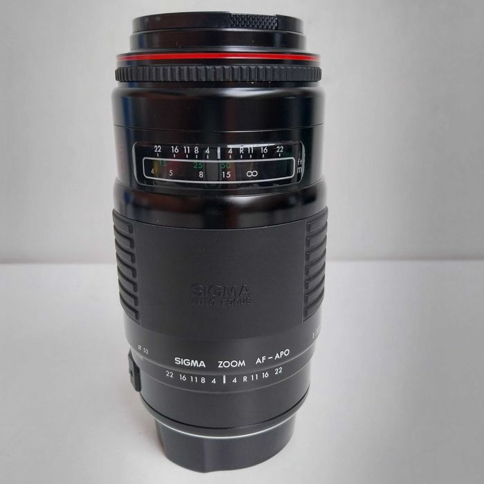 НАЙ ДОБРАТА ОФЕРТА Обектив Sigma 1:3.5-4.5 f-70 210mm за Canon AF