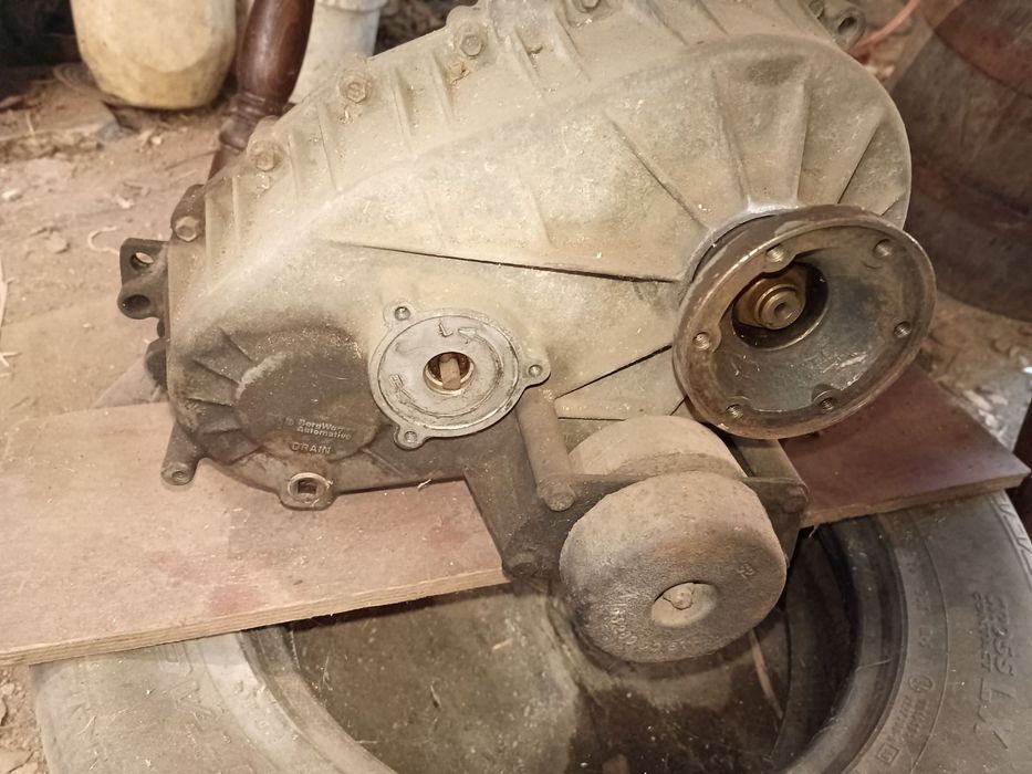 Раздатъчна кутия за Мерцедес w163 мл 320