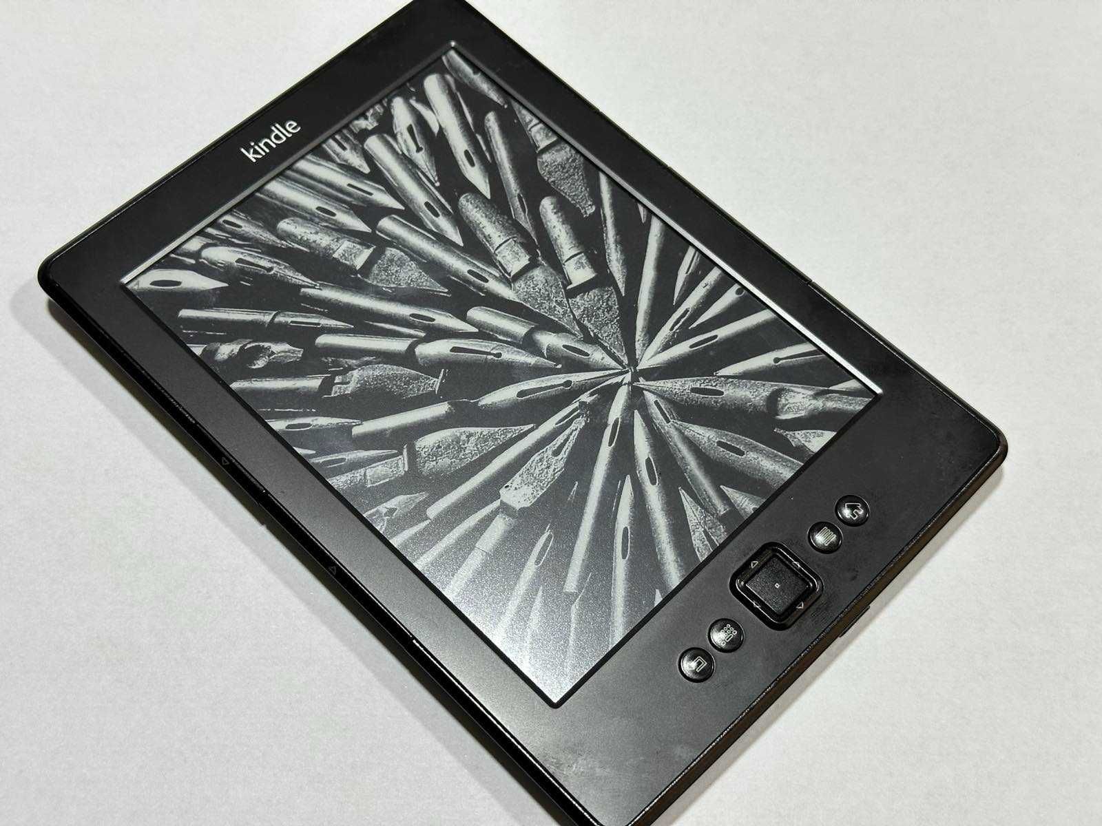 Четец Amazon Kindle (4-то поколение)