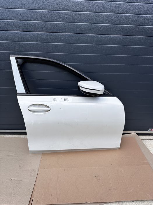 Bara fata capota trager usa oglinda BMW seria 3 G20 G21