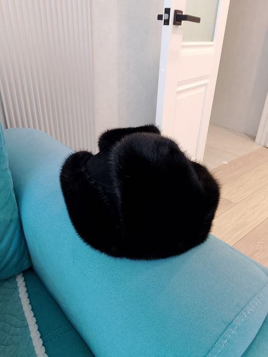 Продам норковую шапку