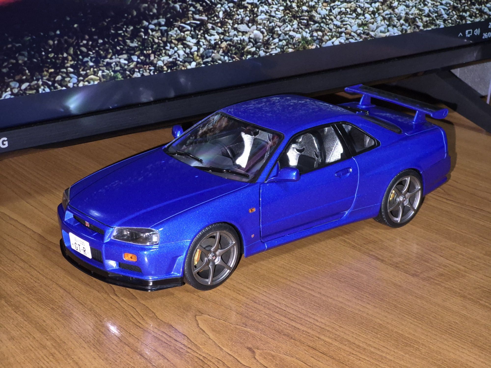 Macheta auto 1 18 Nissan GT-R R34