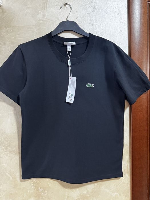 Vand tricou Lacoste