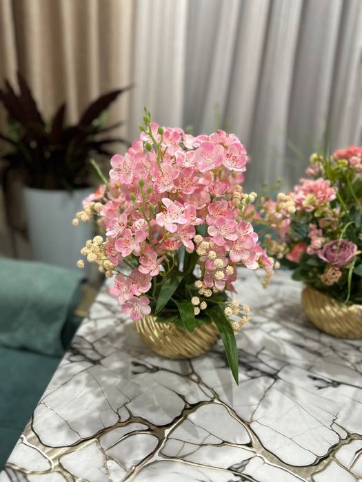 Искусственные цветы доя декора и для офиса