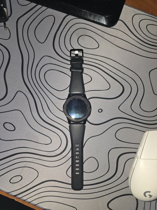 Электронные часы Samsung