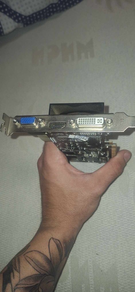 Video card gtx 750 4 gb