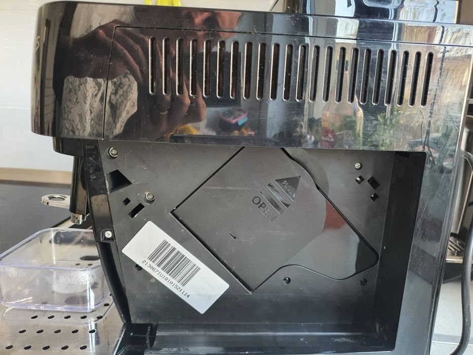 Espressor automat De'Longhi Magnifica S 1450W, 15 bar, 1.8 l