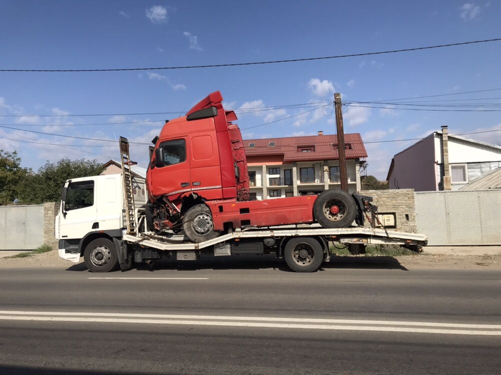Transport Utilaje Tractari Camion Taf Buldo Tractor Trailer Nacela