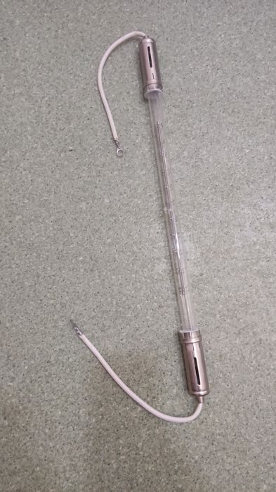 Продам лампу галогеновую линейную 5000 Вт