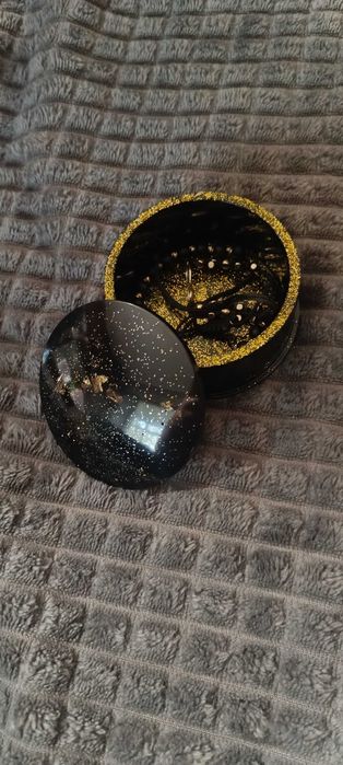 Кутийка за бижута от епоксидна смола