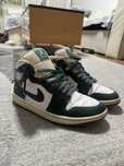 Adidasi JORDAN 1 MID