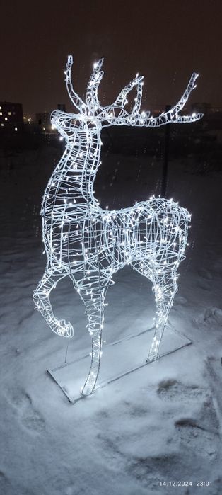 Ростовая фигура оленя