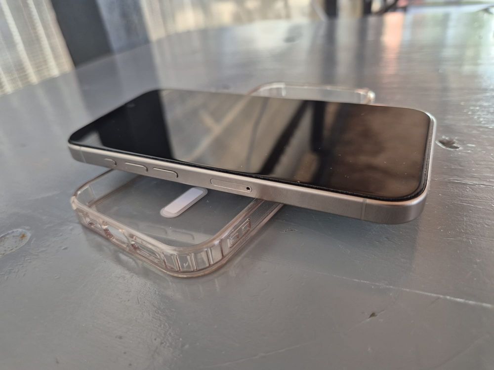 Iphone 15 Pro,Schimb