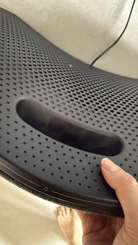 Колонка Bang&Olufsen, модель Beoplay A6