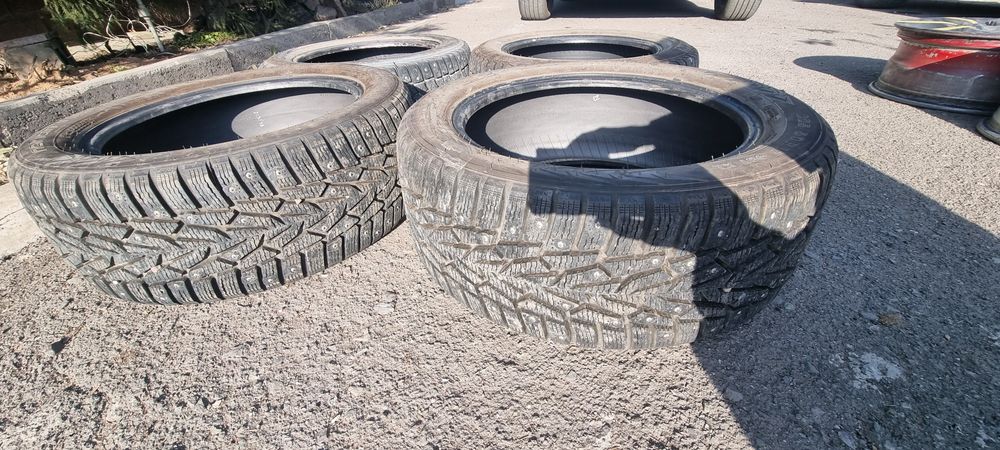 2шины r17 Nokian nordman7.