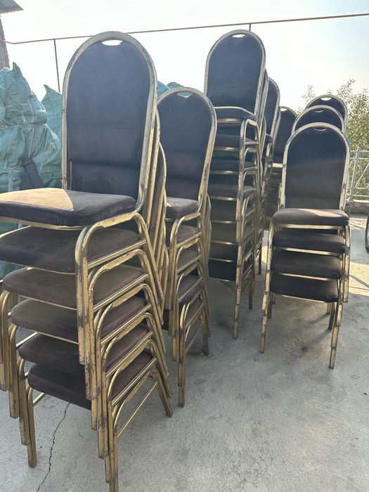 Стулья продается