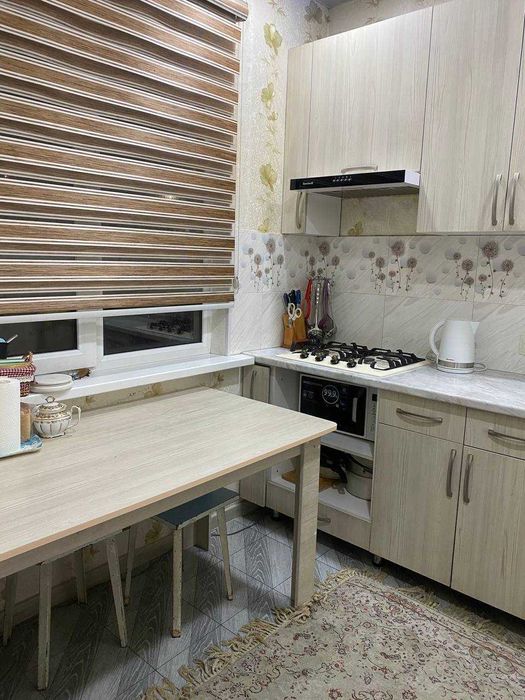 Продаю квартиру (Лисунова)