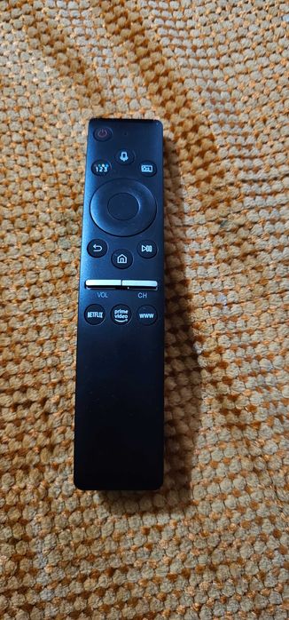 telecomanda  televizor smart Samsung