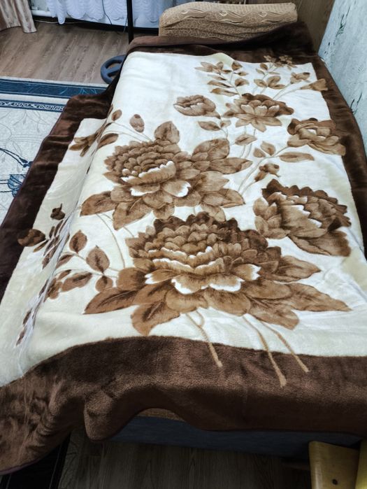 Одеяло, покрывало,