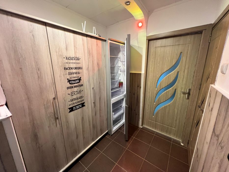 Închiriez apartament 2 camere