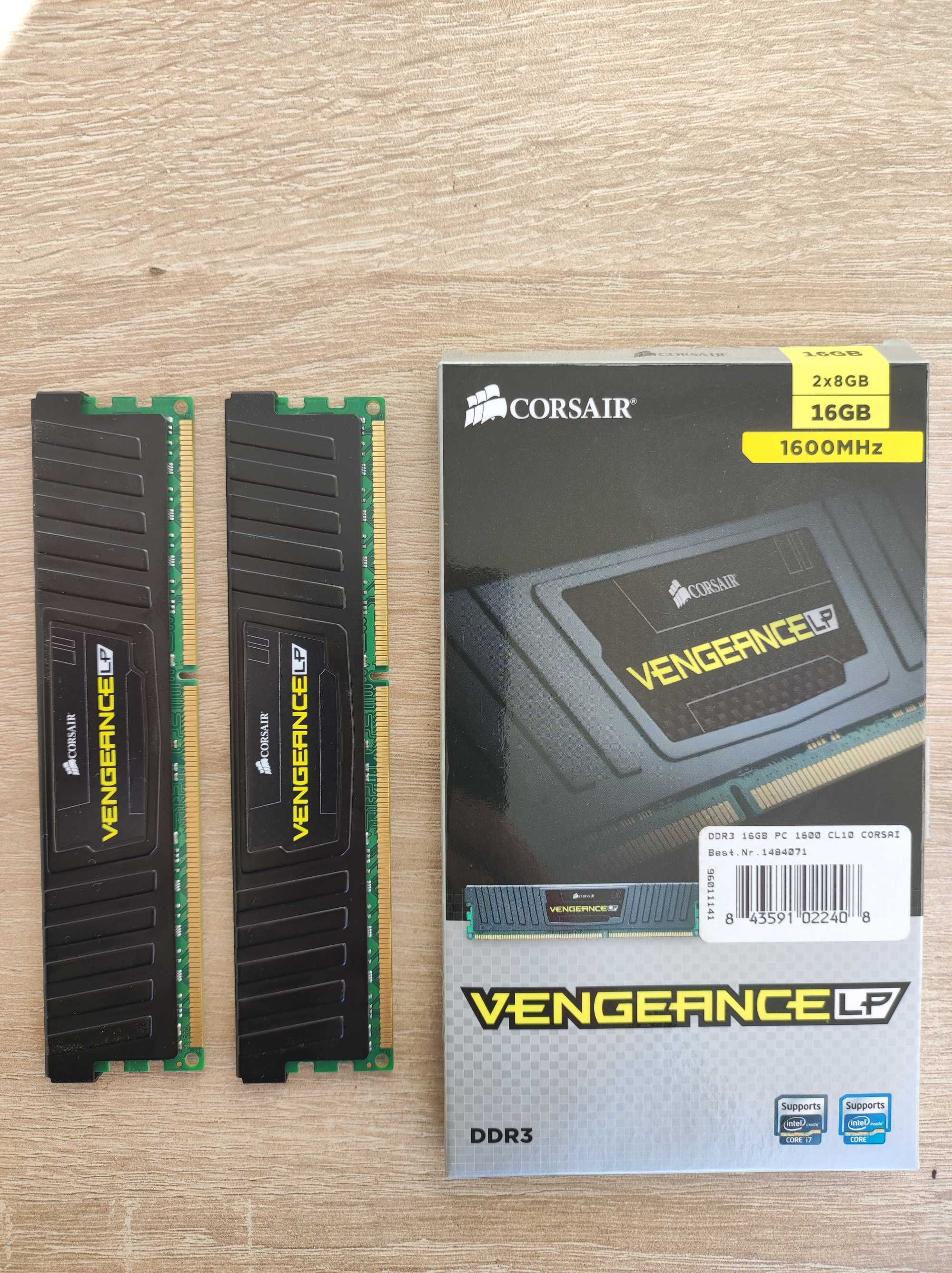 Corsair Vengeance LP 16GB (2x8GB) DDR3 1600 MHz