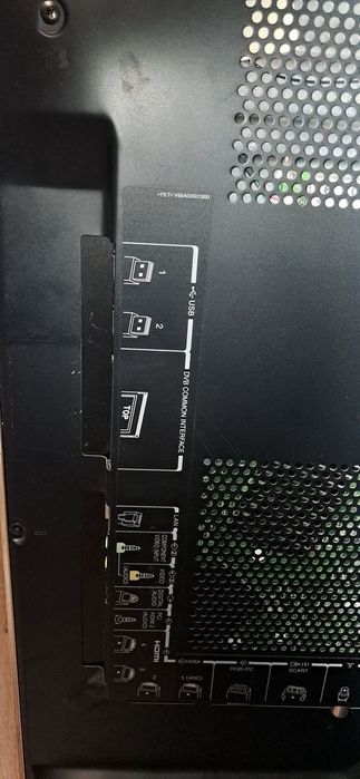 Продавам работещ телевизор Toshiba Regza