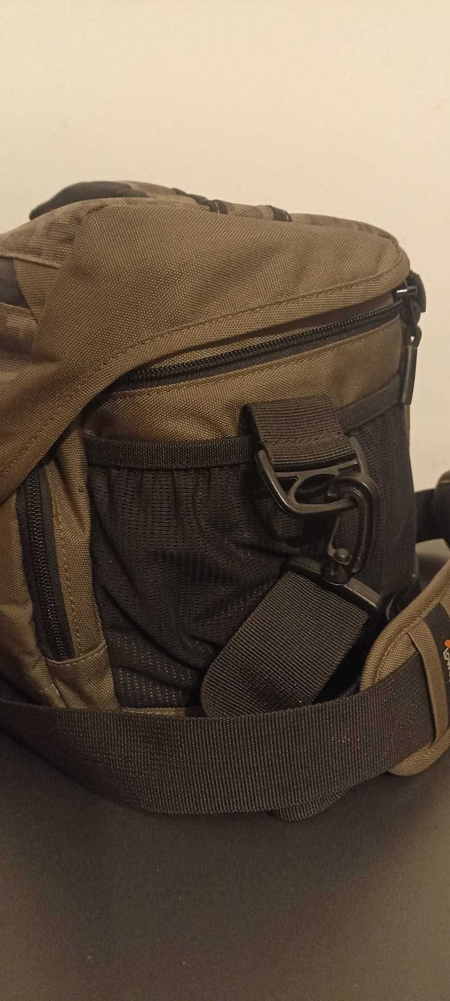 Фотографска чанта Lowepro Nova 140 AW II