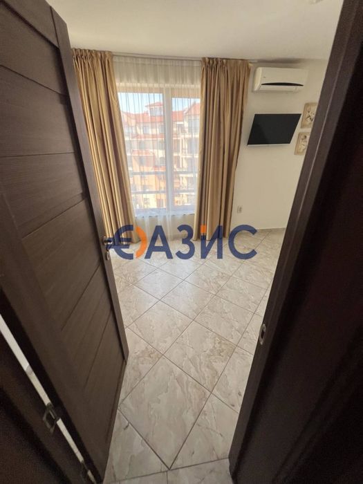 Продава се Двустаен апартамент в к.к. Слънчев бряг - 69 кв.м за 1290 €/кв.м - Снимка #7