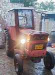Vând tractor U445 VR