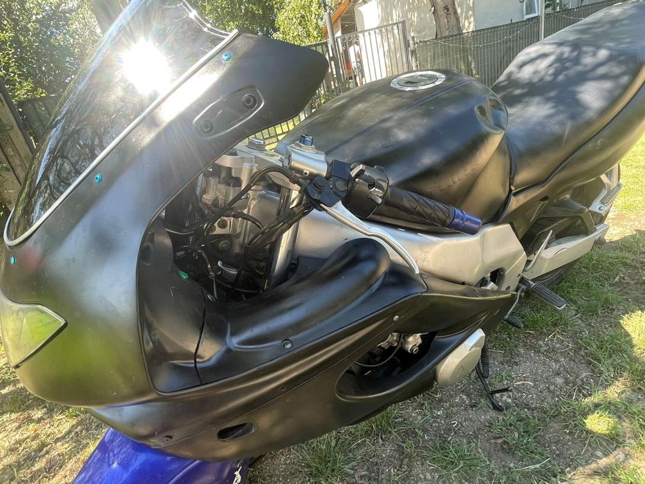 Vând Yamaha yzf 600r thundercat